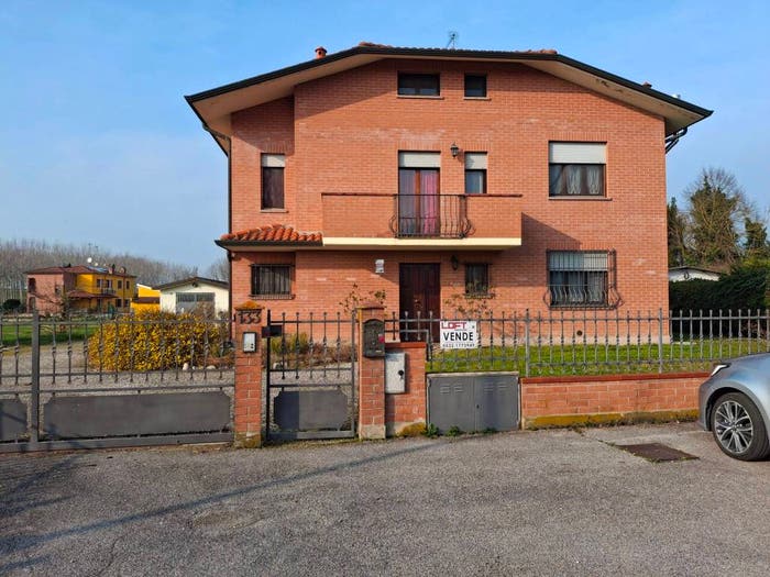 Casa con 6 locali in vendita in Francolino, Ferrara