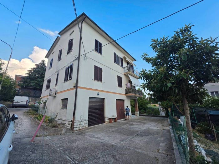 Casa con 5 locali in vendita in Via Pietro Carattoli, Madonna Alta Prepo, Perugia