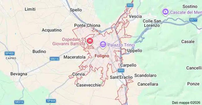 Appartamento con 5 locali in vendita in Via Gramsci, Centro Storico, Foligno