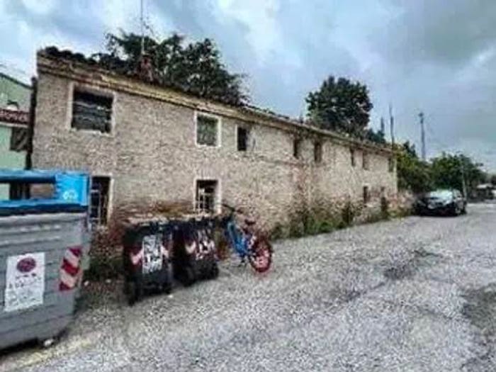 Casa bilocale in vendita in Via Zola A, Porotto Cassana, Ferrara