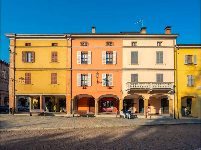Appartamento quadrilocale in vendita in piazza Vittorio Veneto, Centro, Noceto