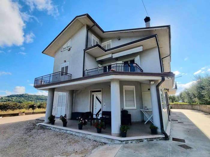 Appartamento quadrilocale in vendita in Contrada Bosco Lumeti, Bosco Lumeti, Montemiletto