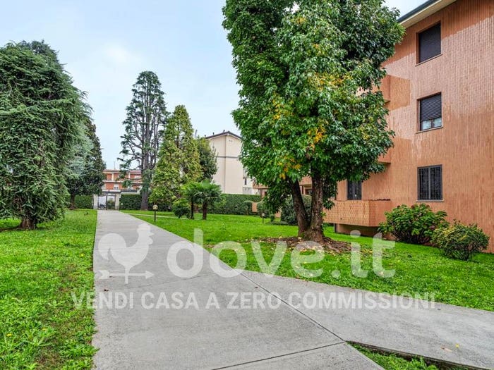 Appartamento trilocale in vendita in Piazzetta Clerici, Centro, Giussano