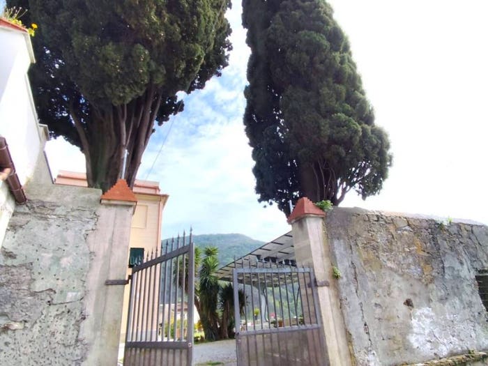 Casa quadrilocale in vendita in Via Caneva, Rivarolo, Genova