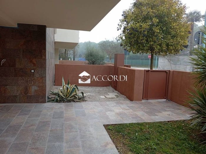Appartamento quadrilocale in vendita in Via Aureliana, Centro, Montegrotto Terme