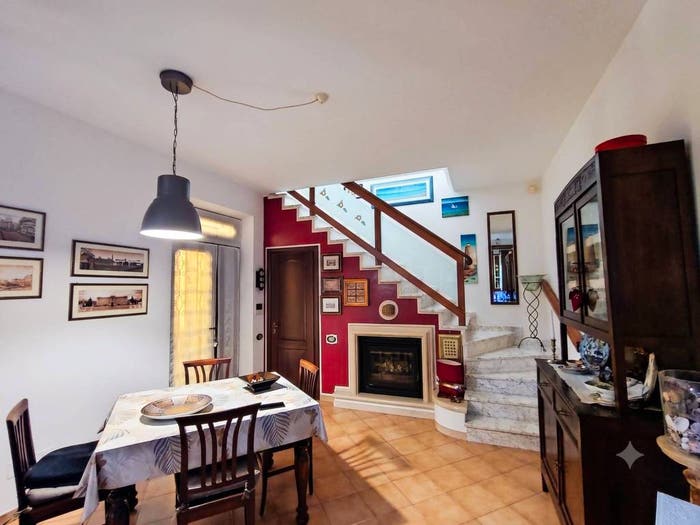 Casa con 5 locali in vendita in Via Madonnina, Casano Dogana Isola, Luni