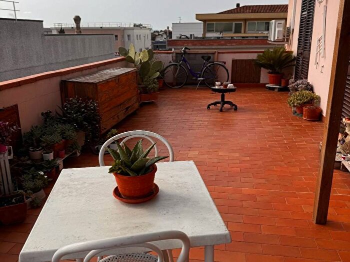 Appartamento trilocale in vendita in Via Risorgimento, Centro, Monsummano Terme