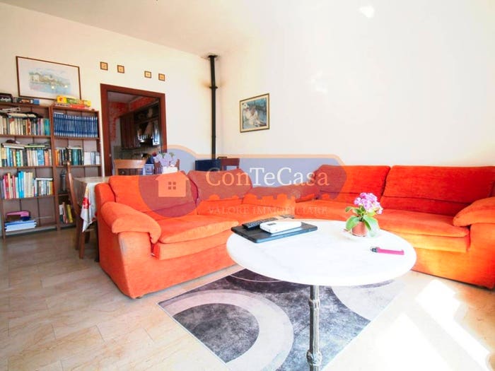 Appartamento con 5 locali in vendita in Via Angioi, Porto Torres