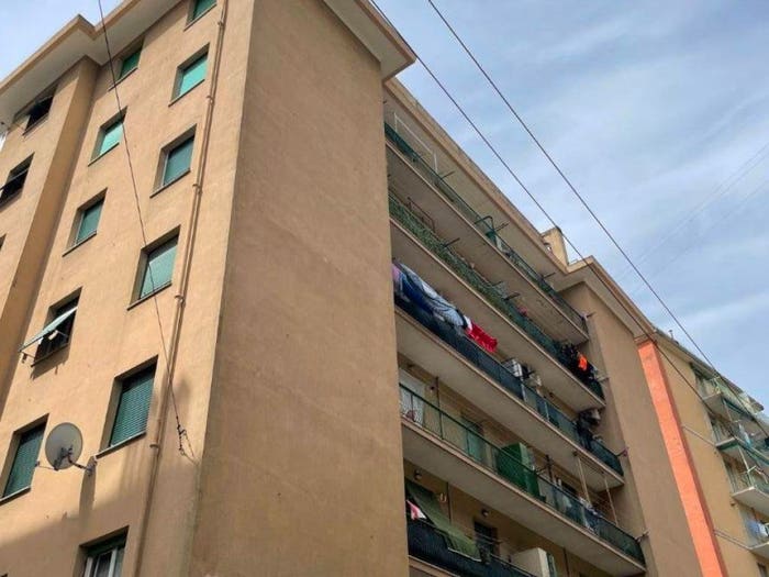 Appartamento bilocale in vendita in Salita Brasile, Bolzaneto, Genova