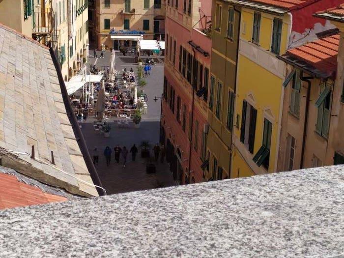 Appartamento trilocale in vendita in Centro, Finale Ligure