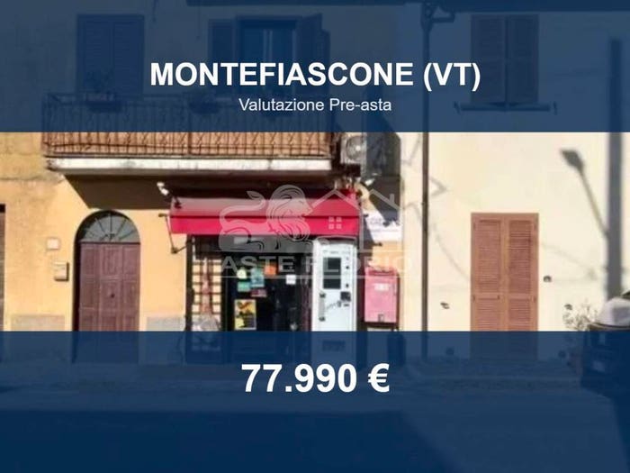 Appartamento quadrilocale in vendita in Via Tartarola, Centro, Montefiascone