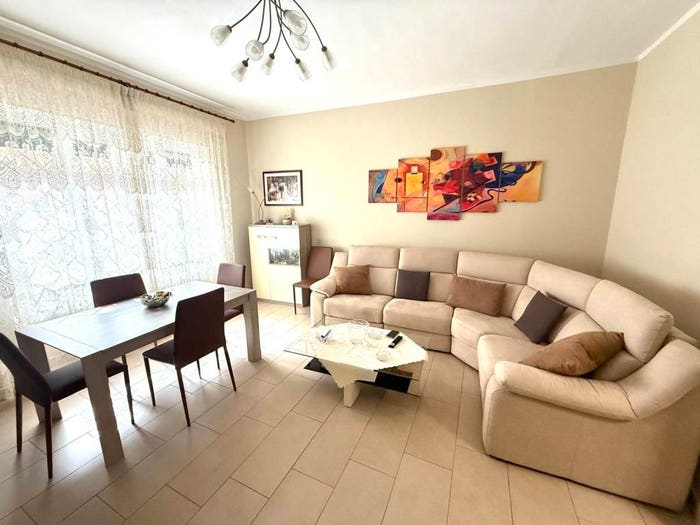 Appartamento con 5 locali in vendita in Via Giuseppe Montanelli, San Marco, Pisa