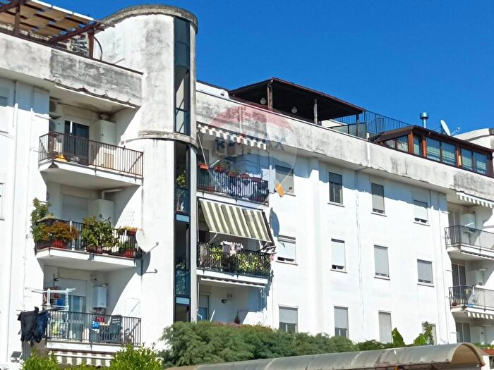 Appartamento trilocale in vendita in VIA Francesco Marchesiello, Parco Cerasole, Caserta