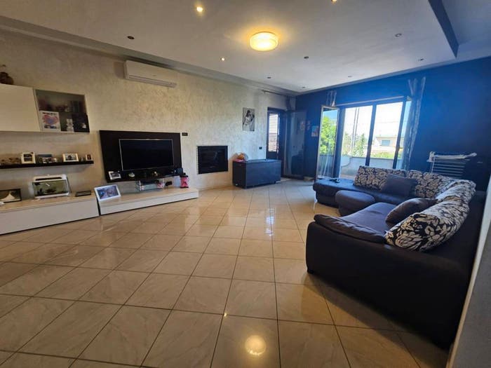 Appartamento con 6 locali in vendita in Via Le Ferriere, Montello Ferriere, Latina