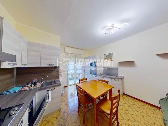 Appartamento bilocale in vendita in Via Dorotina, Centro, Mozzo