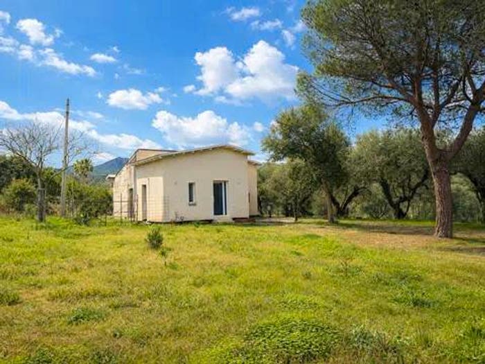 Casa con 6 locali in vendita in Località Acquabona, Portoferraio