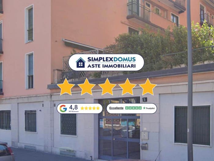 Appartamento trilocale in vendita in via Lesa, Cascina dei Pomi, Milano