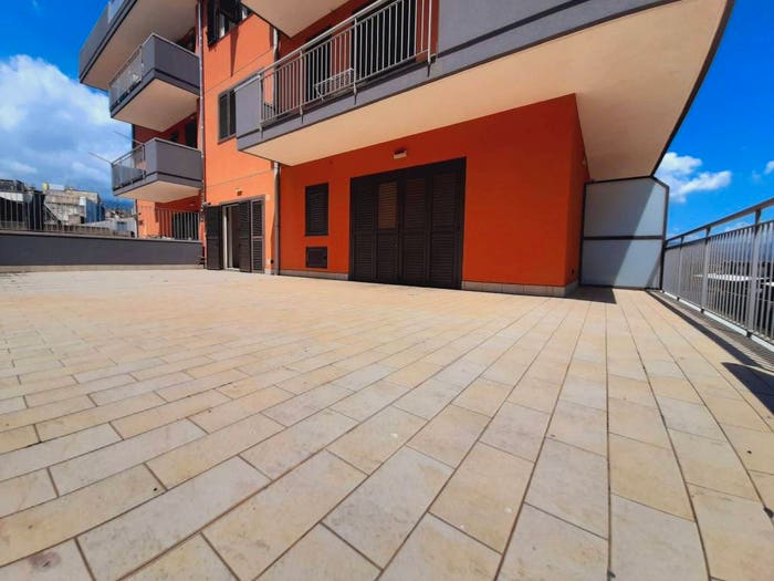 Appartamento bilocale in vendita in Via Niccolò Tommaseo, Centro, Giarre