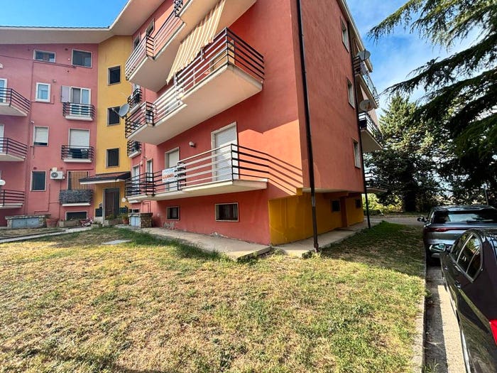 Appartamento trilocale in vendita in Via Marco Polo, Centro, Grottaminarda