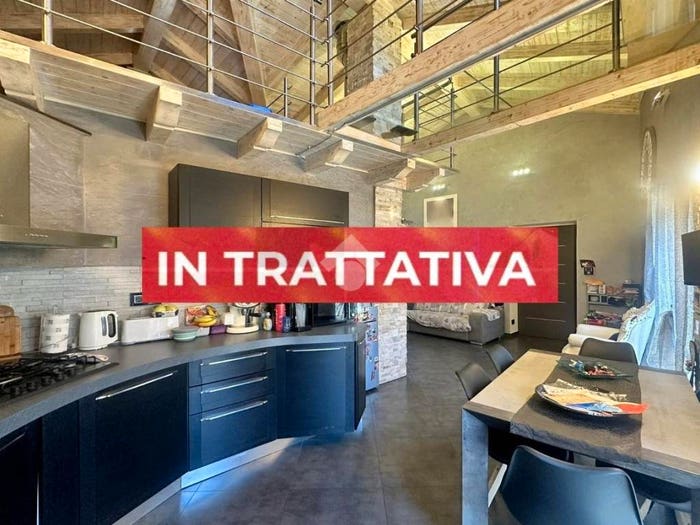 Appartamento quadrilocale in vendita in Via Piave, Centro, Bussoleno