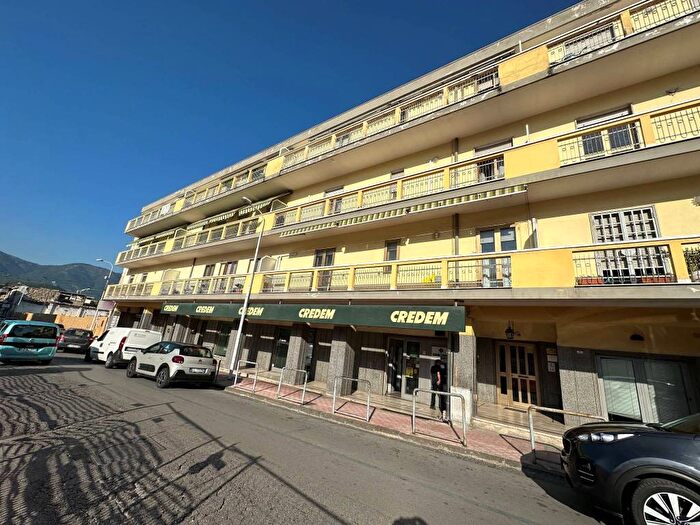 Appartamento trilocale in vendita in Via Nola, Cicciano