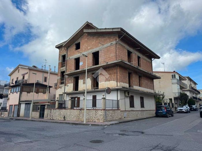 Casa monolocale in vendita in VIA VENETO, Campora San Giovanni, Amantea