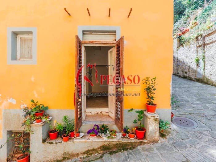 Appartamento quadrilocale in vendita in Via del Diaccio, Centro, Pescia