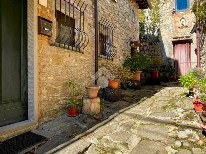 Casa trilocale in vendita in Località Grezzano, Borgo San Lorenzo