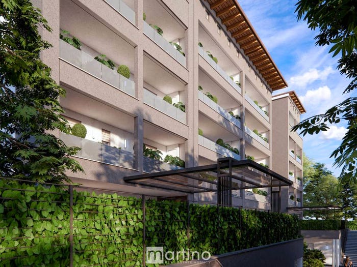 Appartamento quadrilocale in vendita in VIA LAZIO, Cesano Maderno