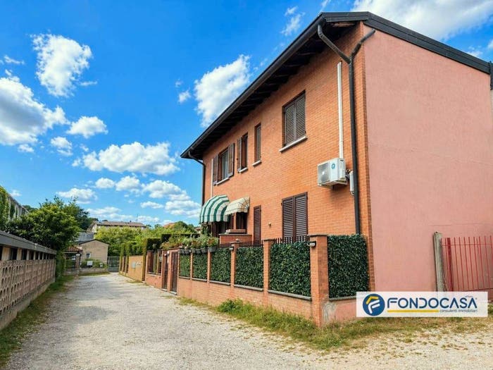 Casa trilocale in vendita in Vicolo Luigi Rho, Meda