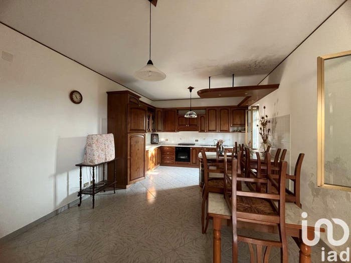 Casa con 6 locali in vendita in Localit  Aria del lago, Longobardi