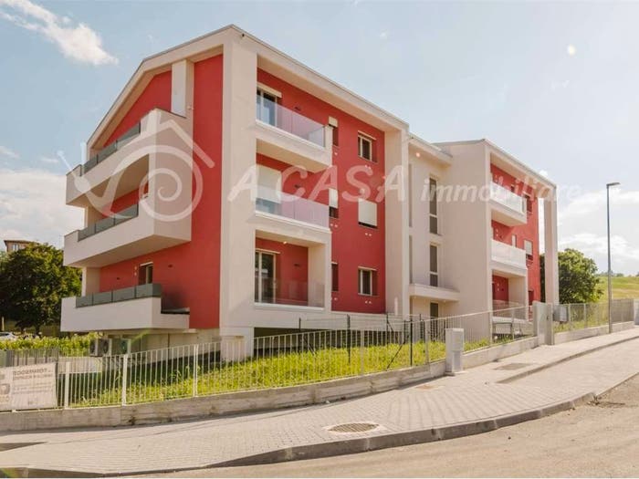 Appartamento quadrilocale in vendita in via don orsi, Centro, Langhirano