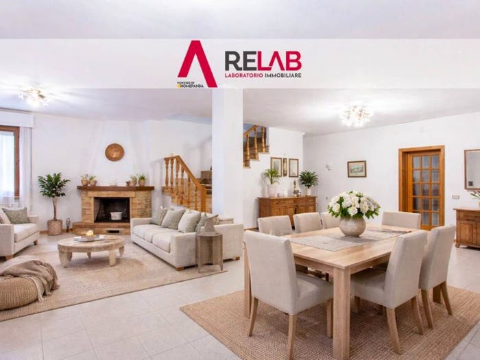 Casa con 6 locali in vendita in Via Torino, Borgo Carige, Capalbio