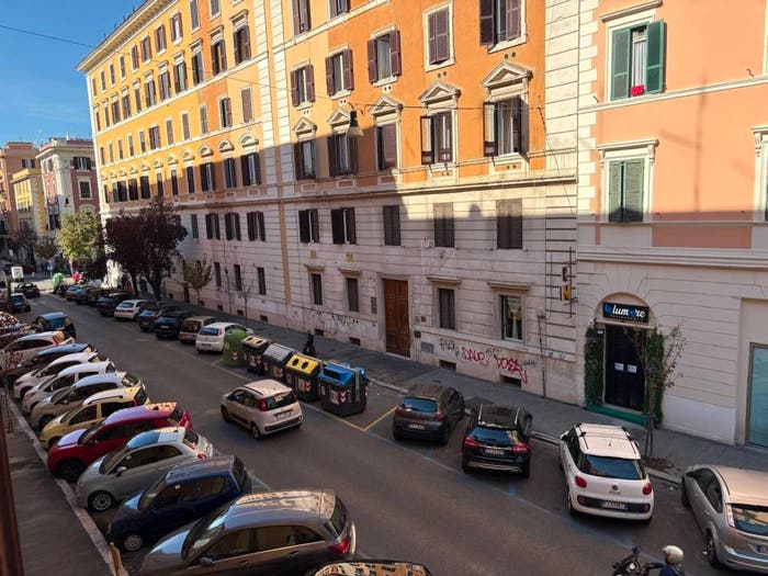Appartamento trilocale in vendita in Via Paolo Emilio, Prati, Roma