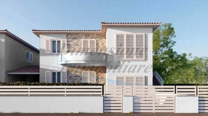 Appartamento con 5 locali in vendita in Via del Fante, Cecina Centro, Cecina