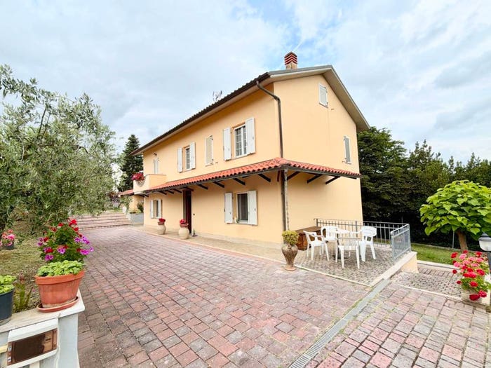 Casa con 5 locali in vendita in Via Montesecco, Tabano Montecappone, Jesi