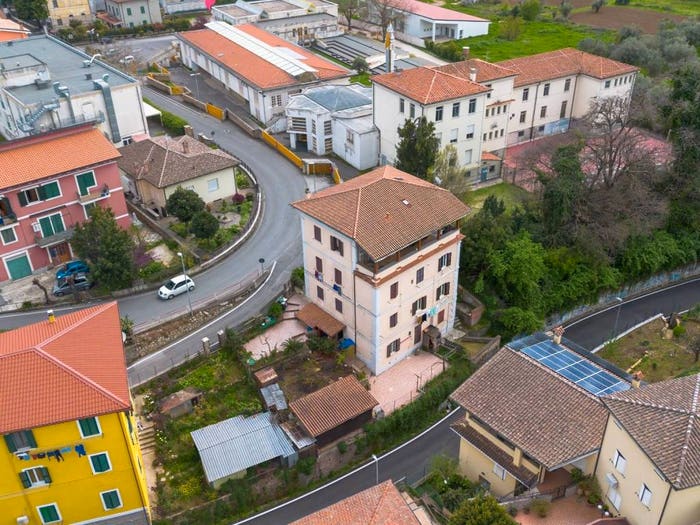 Appartamento bilocale in vendita in Viale San Lorenzo, Centro, Cave