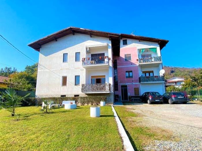 Appartamento con 5 locali in vendita in Via Dei Ronchi, Centro, Pavone Canavese