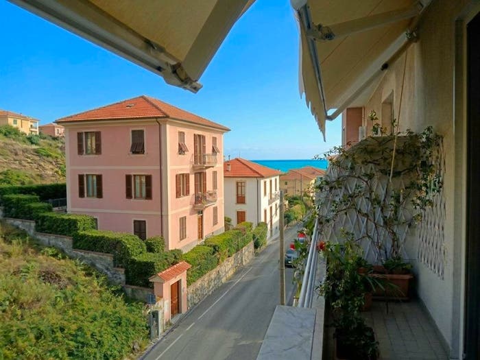 Appartamento quadrilocale in vendita in San Terenzo, Lerici
