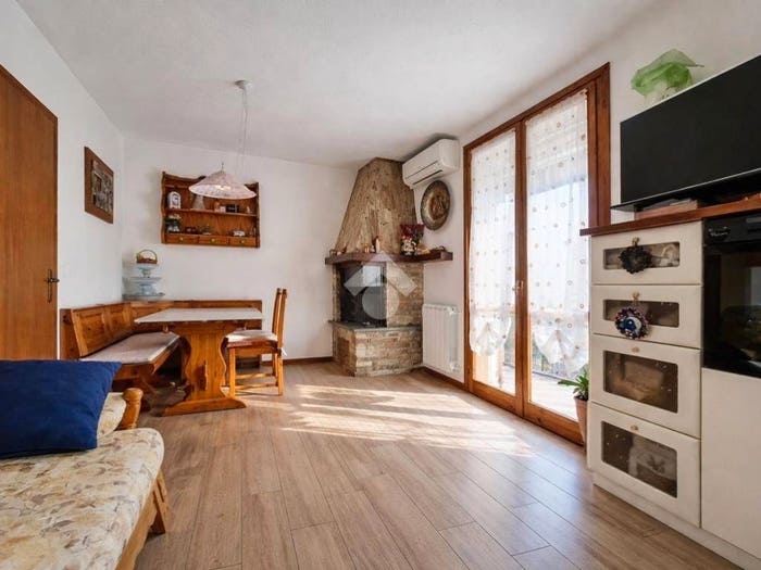 Appartamento quadrilocale in vendita in Via Marzari, Centro, Castel Bolognese