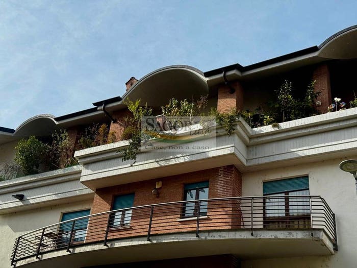 Casa trilocale in vendita in Via Montebello, Tabona Borgo Nuovo, Pinerolo