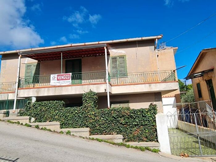 Casa con 6 locali in vendita in Via PG, Giacalone, Monreale