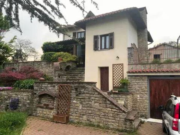 Casa con 5 locali in vendita in Località Sant'Anna No Number, Cairo Montenotte