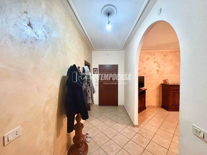 Appartamento quadrilocale in vendita in Centro, Mirandola