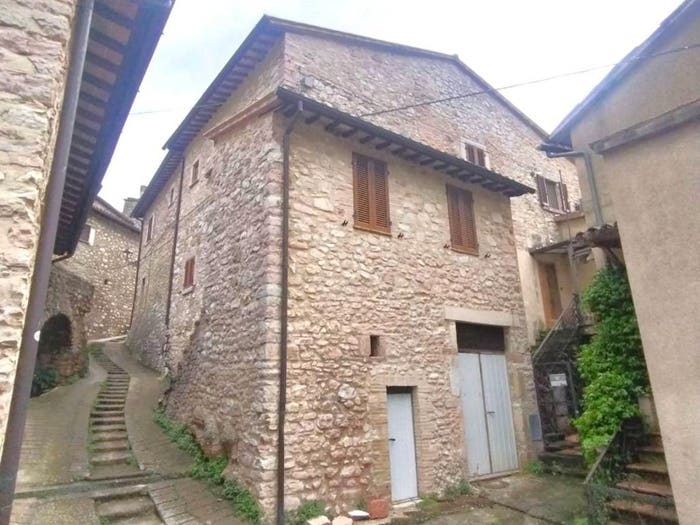 Casa bilocale in vendita in Via di Macenano, Macenano, Ferentillo