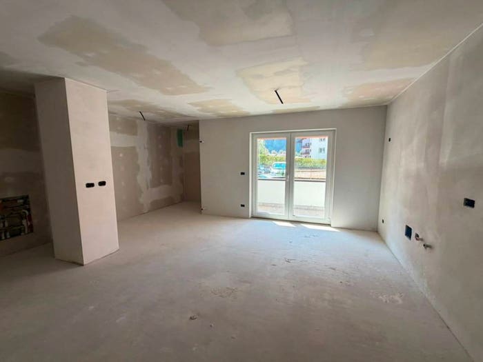 Appartamento trilocale in vendita in Via Novembre, Centro, Predazzo
