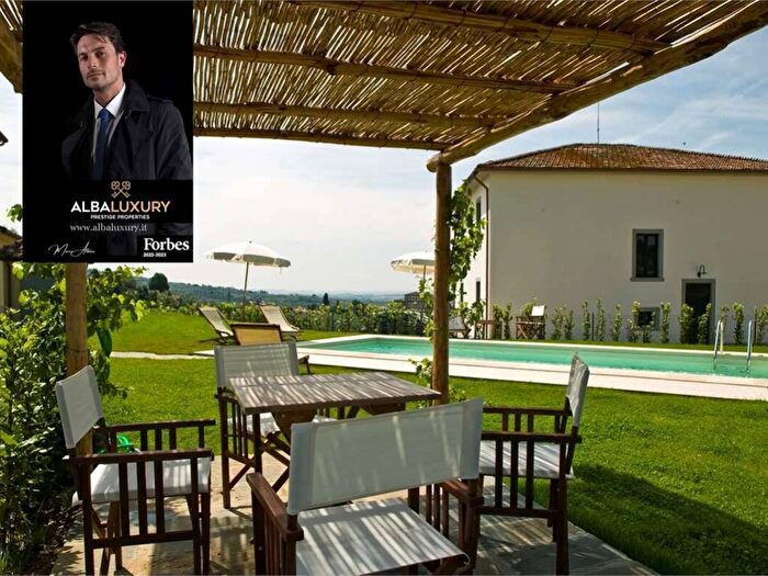 Casa con 6 locali in vendita in Via Giugnano, Lamporecchio
