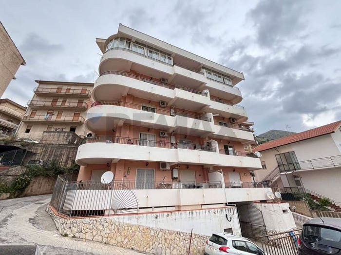 Appartamento quadrilocale in vendita in Pioppo, Monreale