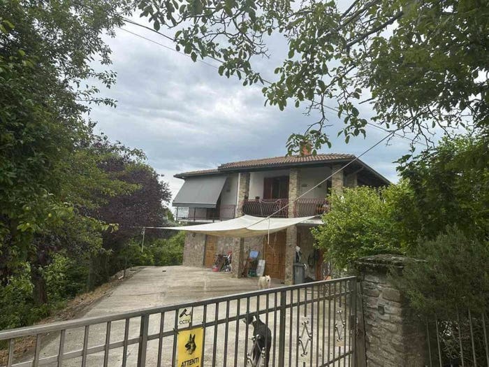 Casa con 5 locali in vendita in Zerbo, Carmine, Colli Verdi