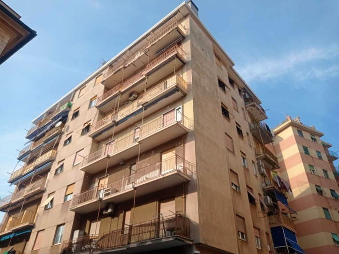 Appartamento quadrilocale in vendita in Via alla Chiesa di Prà, Pra', Genova
